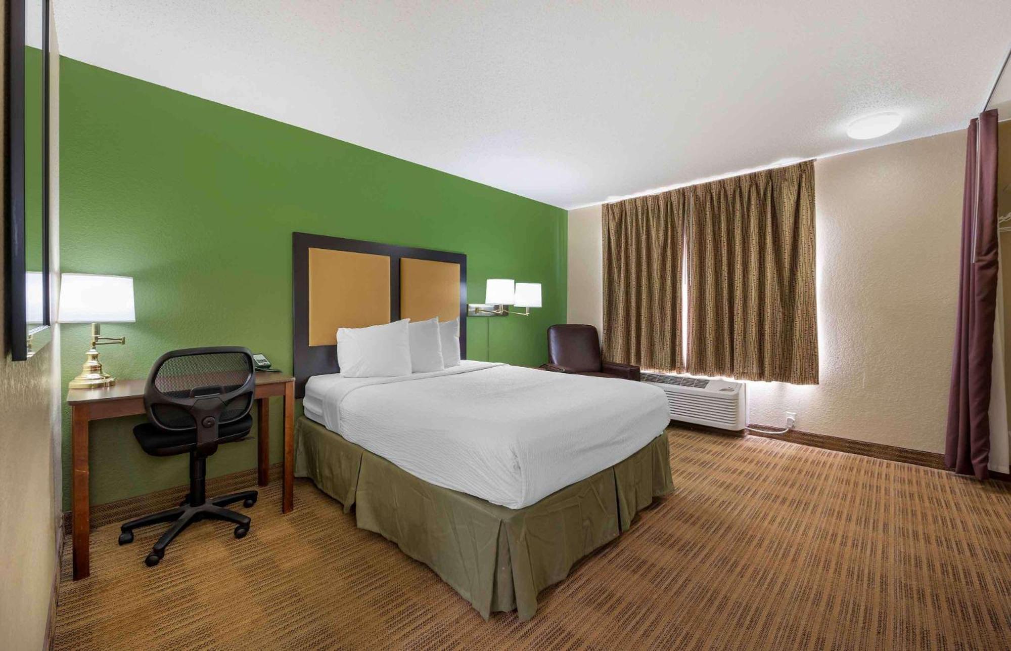 Extended Stay America Suites - Champaign - Urbana Exterior foto