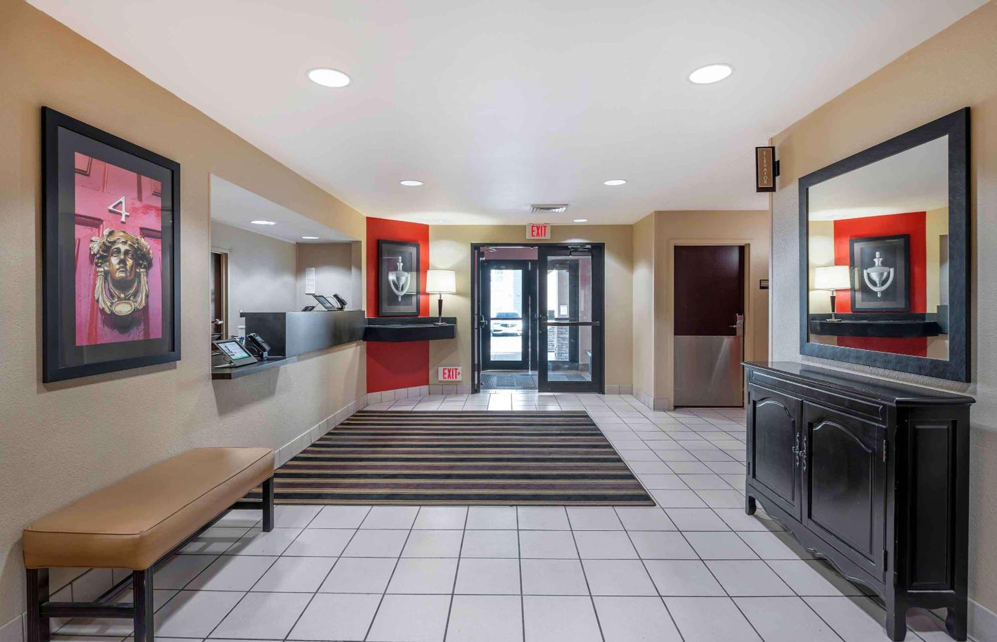 Extended Stay America Suites - Champaign - Urbana Exterior foto